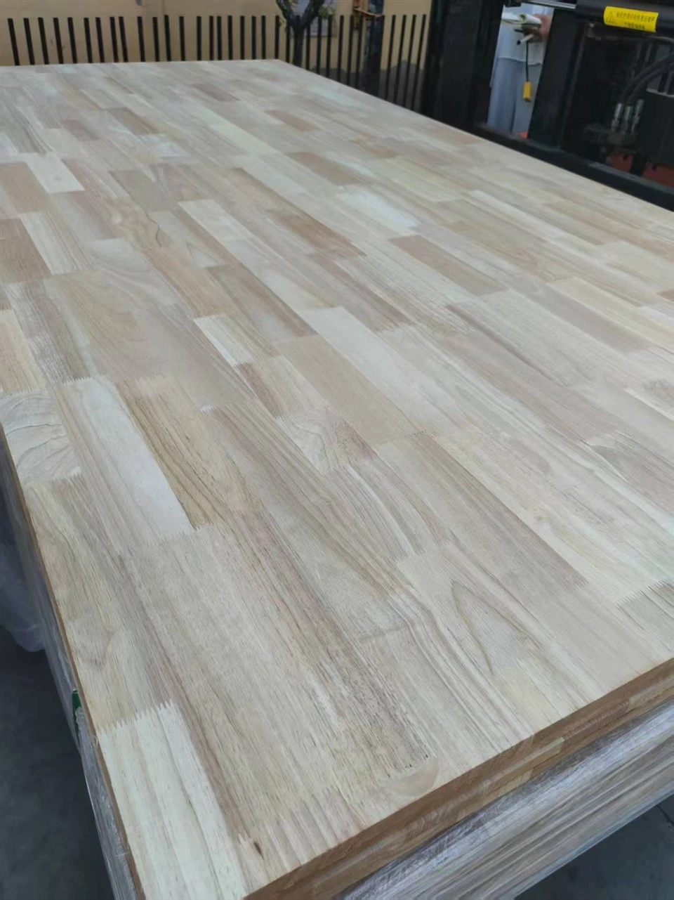 Rubber Finger Jointed Boards suppliers